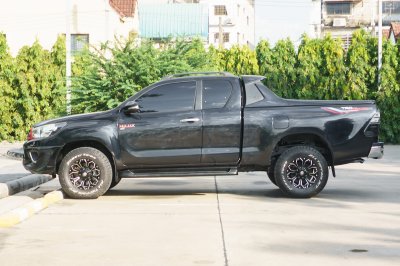 TOYOTA REVO 2.4 TRD SMARTCAB MT ปี 2016 จด 2017 (1ฒฮ8195)