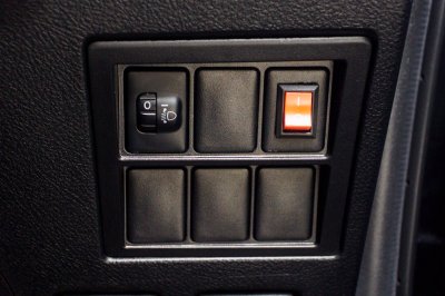 TOYOTA REVO 2.4 TRD SMARTCAB MT ปี 2016 จด 2017 (1ฒฮ8195)