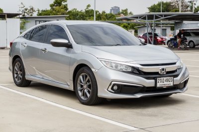HONDA CIVIC 1.8 EL ปี2021 (2ขฎ4923)