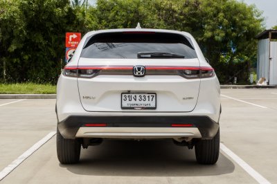 HONDA HR-V 1.5 E:HEV EL ปี2022 (3ขง3317)