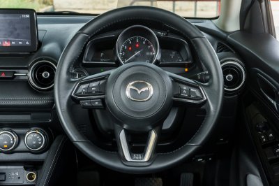 MAZDA 2 1.3 S (LEATHER) ปี2022 (กท3714)