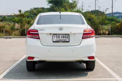 TOYOTA VIOS 1.5 MID AT ปี 2020 (1ขธ4933)
