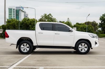 TOYOTA REVO 2.4 DOUBLECAB PRERUNNER E+ AT ปี2018 (5กภ288)