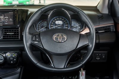 TOYOTA VIOS 1.5 MID AT ปี 2020 (1ขค1263)