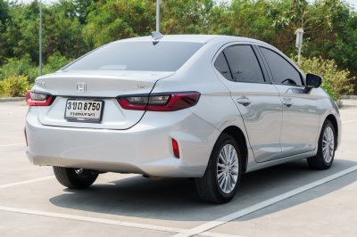 HONDA CITY 1.0 V ปี2022 (3ขถ8750)