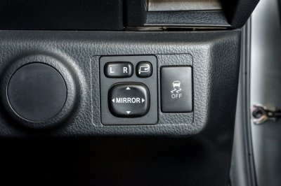 TOYOTA VIOS 1.5 MID AT ปี 2020 (1ขท2901)