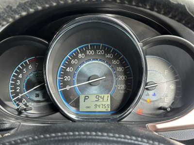 TOYOTA VIOS 1.5 MID AT ปี 2020 (1ขค7241)