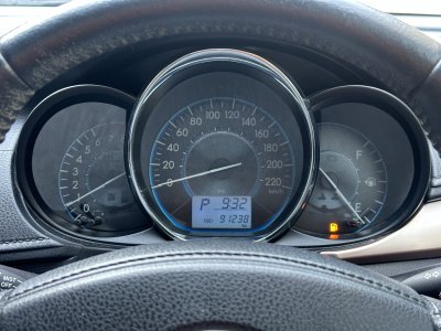 TOYOTA VIOS 1.5 MID AT ปี 2020 (1ขท2901)