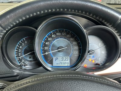 TOYOTA VIOS 1.5 MID AT ปี 2020 (1ขธ4933)