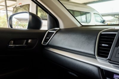 HONDA CITY 1.0 V ปี2020 (1ขต4745)