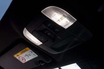 TOYOTA YARIS CROSS 1.5 HYBRID PREMIUM LUXURY ปี2024 (5ขร6621)