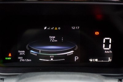 TOYOTA YARIS CROSS 1.5 HYBRID PREMIUM LUXURY ปี2024 (5ขร6621)