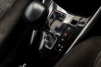 TOYOTA YARIS ATIV 1.2 G ปี2017 จด2018 (ขธ8204)