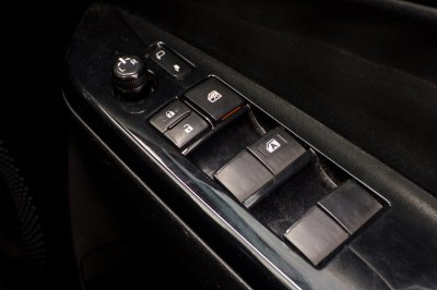 TOYOTA YARIS ATIV 1.2 G ปี2017 จด2018 (ขธ8204)