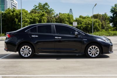 TOYOTA ALTIS 1.8 HV ENTRY AT ปี 2020 (1ขง9004)