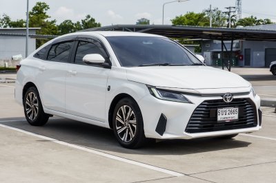TOYOTA YARIS ATIV 1.2 SMART AT ปี2022 (5ขช2665)