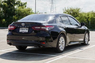 TOYOTA CAMRY 2.5 SPORT ปี2022 (3ขฌ6796)