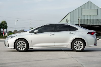 TOYOTA ALTIS 1.6 G (MNC) AT ปี2019 (9กว4540)