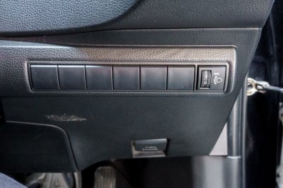 TOYOTA ALTIS 1.8 HV MID AT ปี2020 (1ขณ5106)