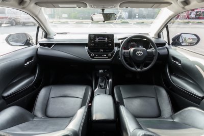 TOYOTA ALTIS 1.6 G (MNC) AT ปี2019 (9กว4540)