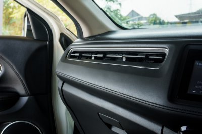 HONDA HR-V 1.8 EL AT ปี2016 (งว4776)