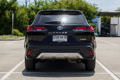 TOYOTA COROLLA CROSS 1.8 HEV PREMIUM AT ปี2021 (2ขธ5615)