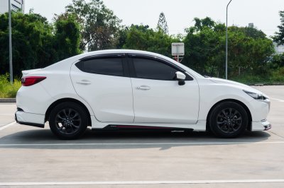 MAZDA 2 1.3 S (LEATHER) ปี2022 (2ขฮ2041)