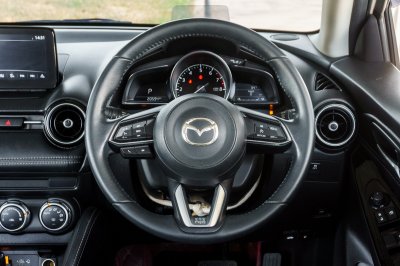 MAZDA 2 1.3 S (LEATHER) ปี2022 (2ขฮ2041)