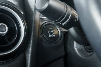 MAZDA 2 1.3 S (LEATHER) ปี2022 (2ขฮ2041)