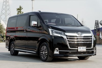 TOYOTA MAJESTY 2.8 PREMIUM AT ปี2019 (1นฌ3282)