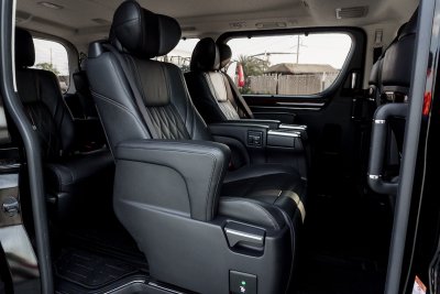 TOYOTA MAJESTY 2.8 PREMIUM AT ปี2019 (1นฌ3282)