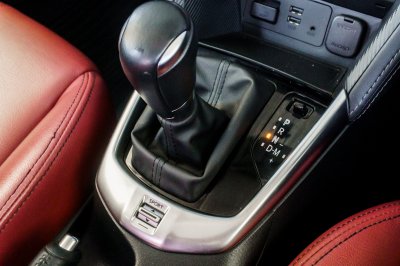 MAZDA 2 1.3 HIGH CONNECT ปี2019 (9กฎ9276)