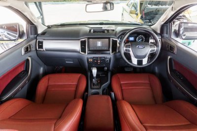 FORD RANGER DOUBLECAB 2.2 XLT HI-RIDER AT ปี2016 (5กน3896)