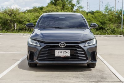 TOYOTA YARIS ATIV 1.2 PREMIUM LUXURY AT ปี 2023 (5ขฒ2245)