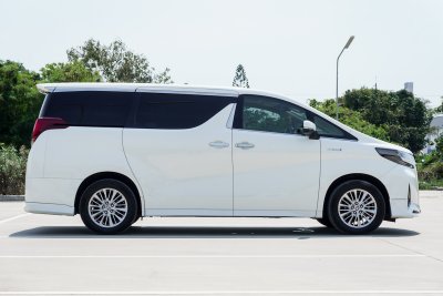TOYOTA ALPHARD 2.5 HYBRID SRC AT ปี2019 (6ขฎ1841)