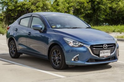 MAZDA 2 1.3 HIGH CONNECT AT ปี 2018 (8กญ4403)
