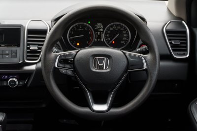 HONDA CITY 1.0 V AT ปี 2021 (2ขฐ6077)