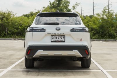 TOYOTA COROLLA CROSS 1.8 HYBRID GR SPORT ปี2022 (2กษ2777)
