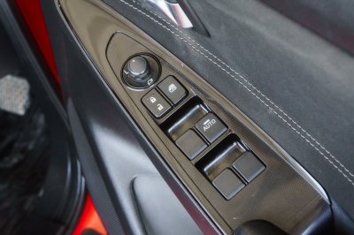 MAZDA 2 1.3 SPORT HIGH CONNECT ปี2018 (กธ4922)