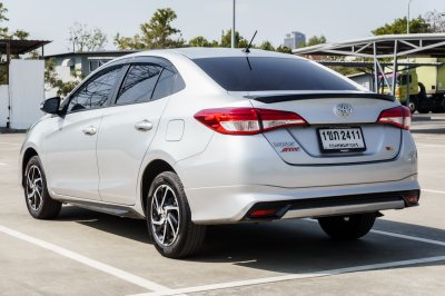TOYOTA YARIS ATIV 1.2 SPORT ปี2020 (1ขภ2411)