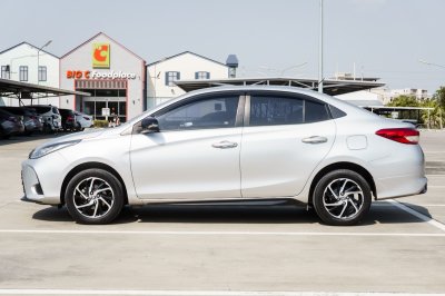 TOYOTA YARIS ATIV 1.2 SPORT ปี2020 (1ขภ2411)