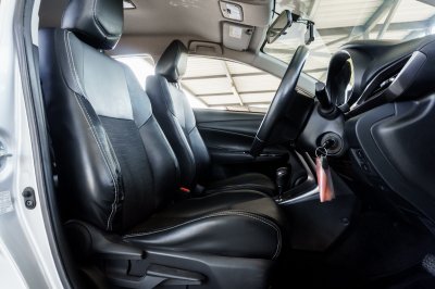 TOYOTA YARIS ATIV 1.2 SPORT ปี2020 (1ขภ2411)