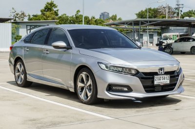HONDA ACCORD 2.0 E:HEV EL+ AT ปี 2022 (2ขฮ5812)