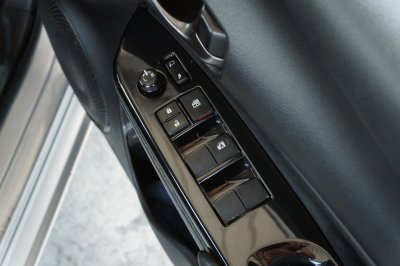 TOYOTA YARIS ATIV 1.2 SPORT ปี2020 (1ขภ2411)