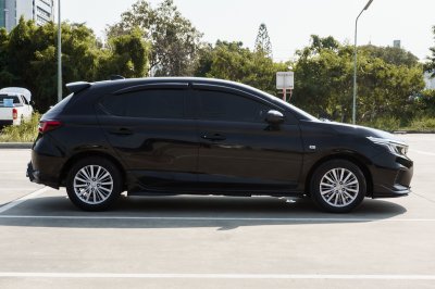 HONDA CITY 1.0 S+ (5ประตู) ปี2022 จด2023 (กพ8611)
