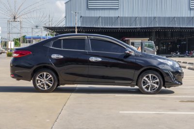 TOYOTA YARIS ATIV 1.2 S+ ปี2019 (8กฮ6513)