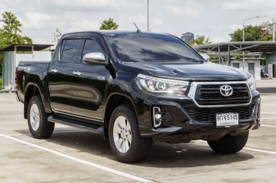 TOYOTA REVO DOUBLECAB 2.4 E PLUS PRERUNNER ปี2019 (9กจ5145)