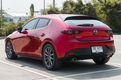 MAZDA 3 2.0 SP SPORT ปี2019 (กธ3270)