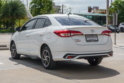 TOYOTA YARIS ATIV 1.2 SPORT ปี2021 (3ขก8731)