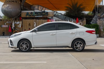 TOYOTA YARIS ATIV 1.2 SPORT ปี2021 (3ขก8731)